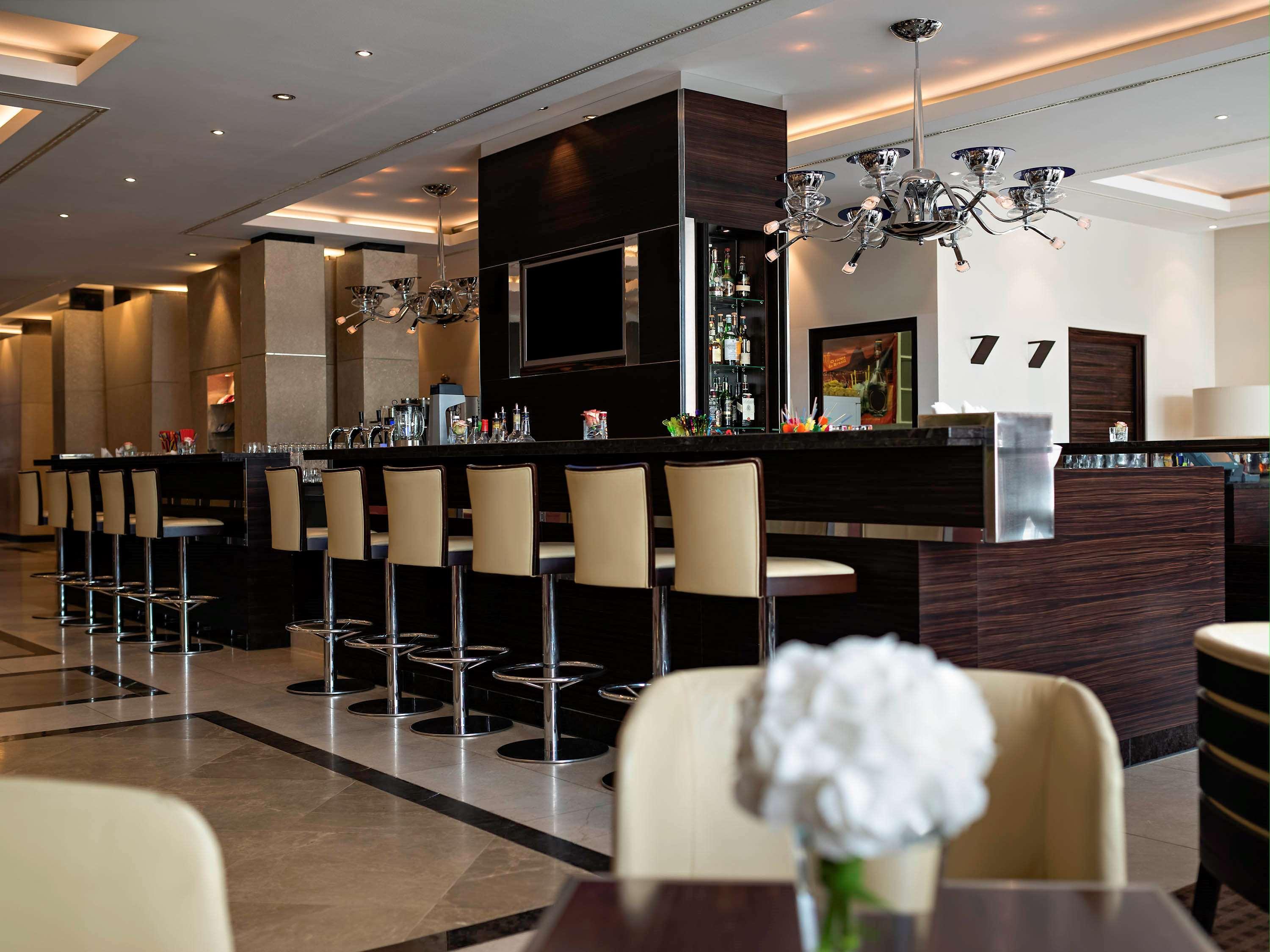 Hotel Occidental Newa