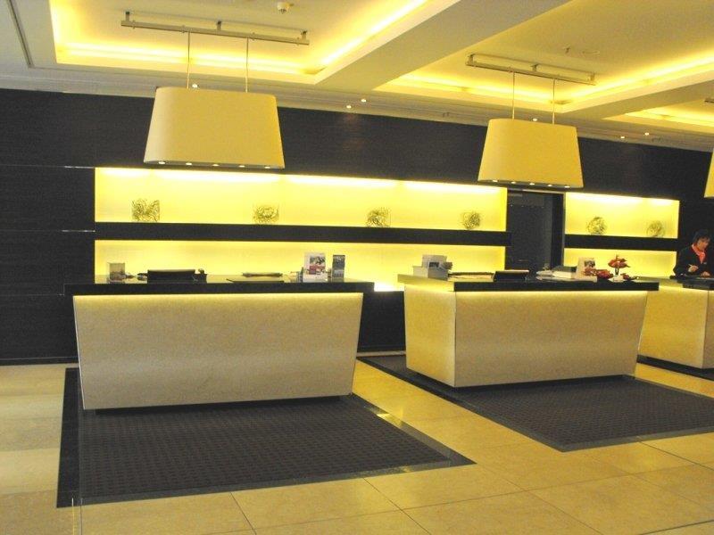 Hotel Occidental Newa